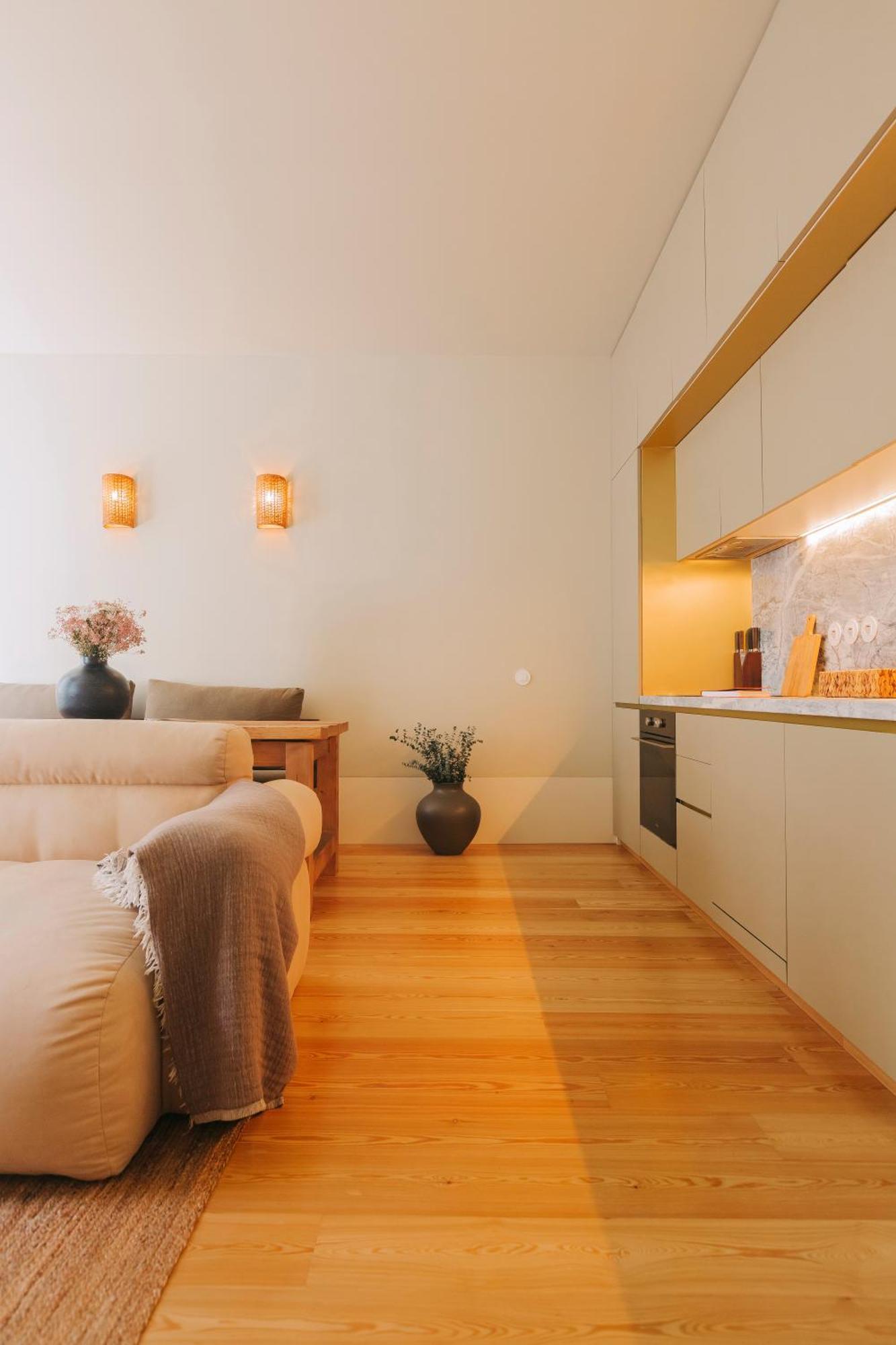 Village Aparthotel By Boa Porto Værelse billede A kitchen in a flat at the new development